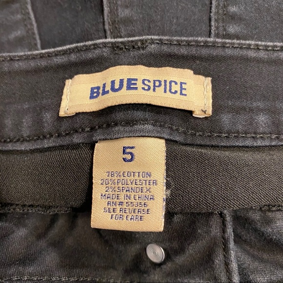 Jean Bundle - Picture 9 of 9